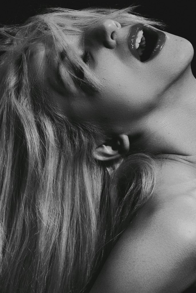 여자의 반응을 살펴야 할 때는 애널섹스할 때만이 아니다